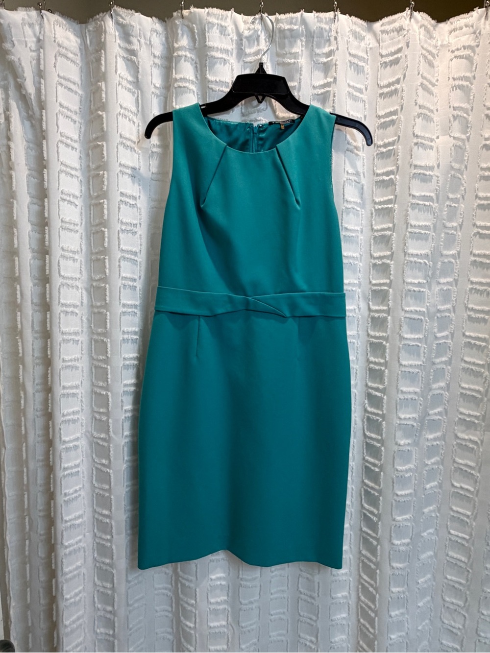 Elie Tahari Dress